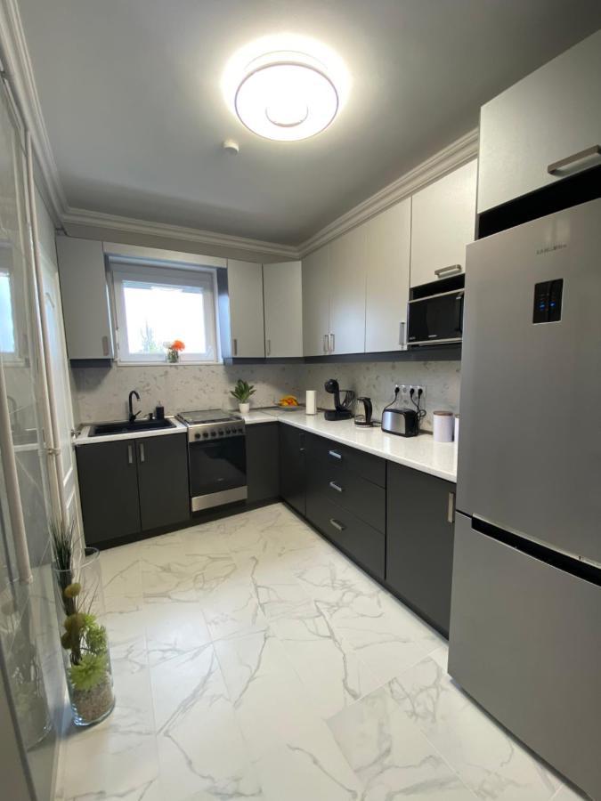 Apartmán Oliaparman Eger Exteriér fotografie