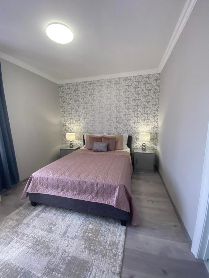 Apartmán Oliaparman Eger Exteriér fotografie